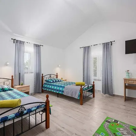 Madonna Delle Nevi Casa vacanze Oprtalj