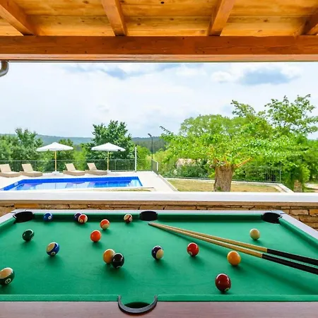 Tatil Evi Madonna Delle Nevi Oprtalj
